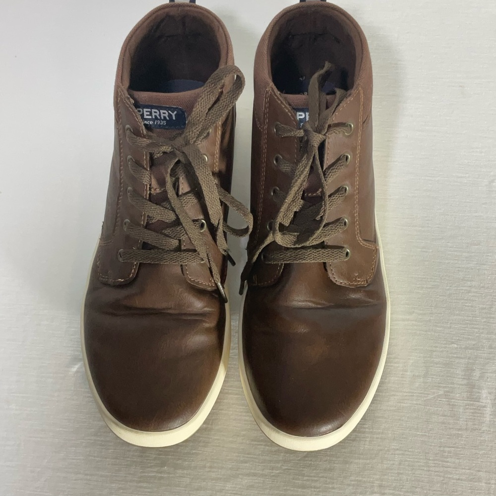 Sperry’s Boys Cruise Mid Sneakers Brown White Soles Lace Up Size 6 M